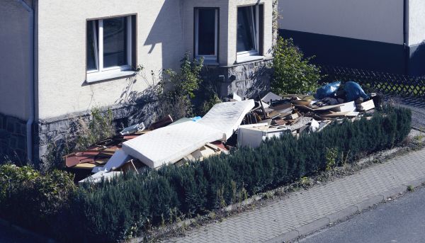 Yard Junk Removal in Xenia